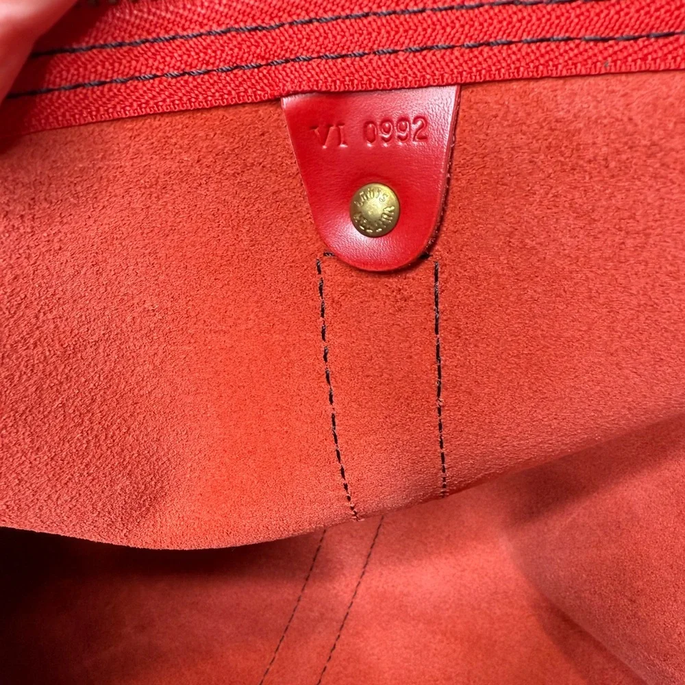 Authentic Louis Vuitton unisex Keepall 50 travel bag red Epi leather - Picture 15 of 16